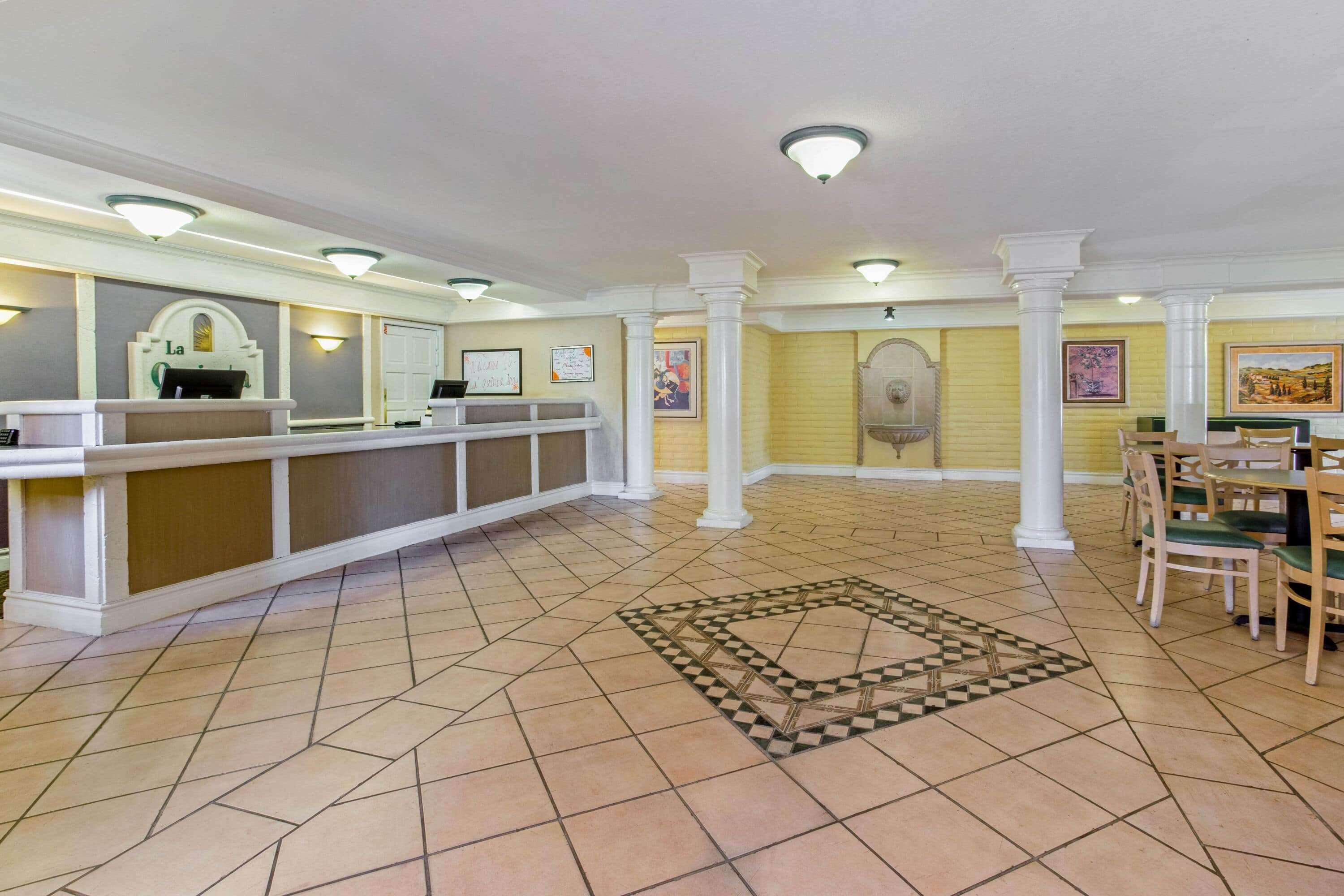 La Quinta Inn By Wyndham Tampa Bay Pinellas Park Clearwater Eksteriør bilde